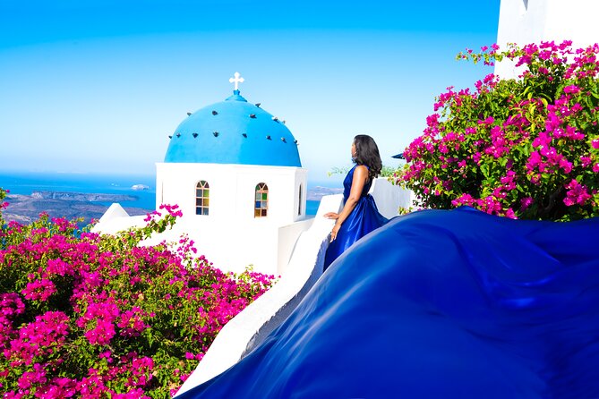 1-Hour Flying Dress Photoshoot, Instagram spots - Flying dress photos in Santorini: why this shoot works
