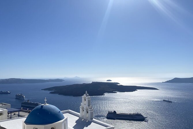 3 hours Panoramic Tour to Oia - Oia village time: shopping, architecture, and where your hour goes