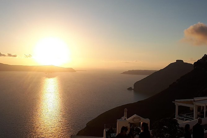 4 Hours Tailor Made Tour in Santorini - Guides Like Christos and Vassilis, and the Power of Real Personalization