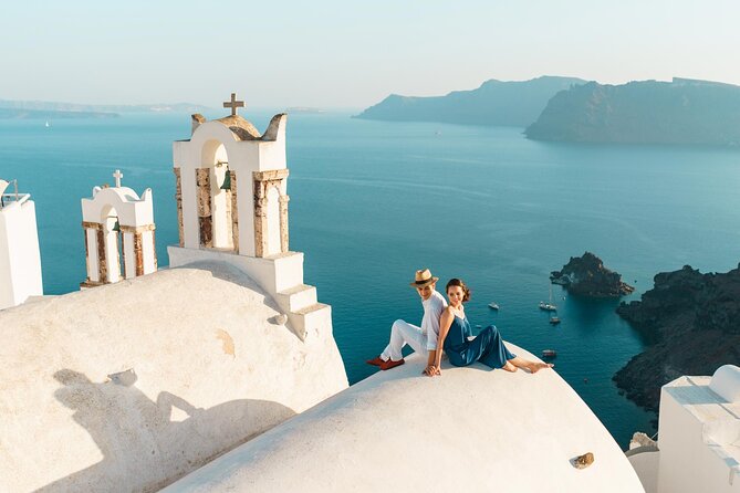 5-hour Private Guided Tour of Santorini - Red Beach for Iconic Photos, Then You’re Out
