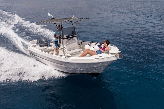 5 Hours Boat Rental in Santorini - Why Rent a Boat in Santorini at All?