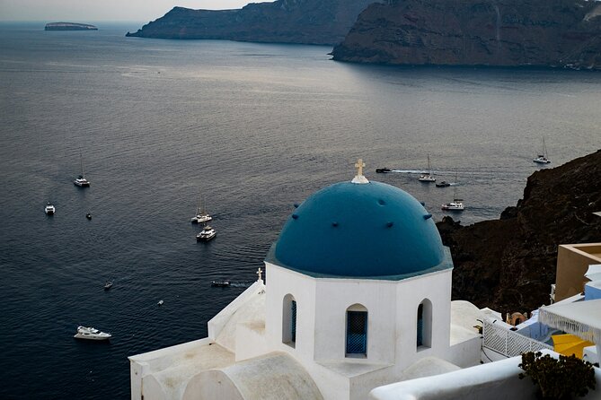 5 Hours Private Guided Tour of Santorini - Red Beach and Perissa Black Sand Beach: Volcanic Drama and Optional Water Time