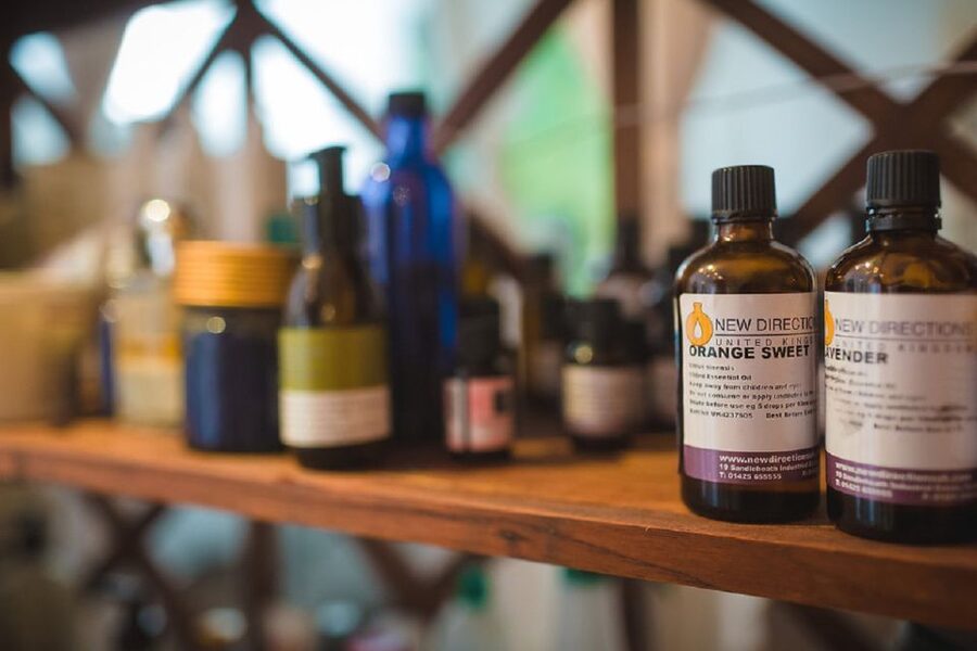 Akrotiri: 2-Hrs Aromatherapy Face & Body Ritual - Age-defying facial details: frankincense, serum, and moisturize without the greasy feeling