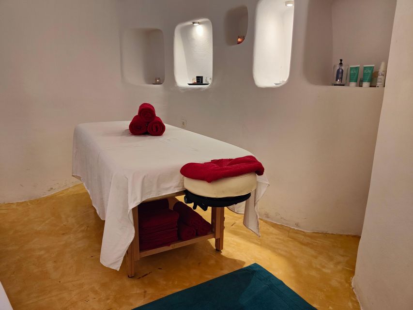 Akrotiri: Aromatherapy Couples Massage - Essential Oils and “Self-Love” Mode