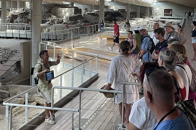 Akrotiri Private Guided Tour with an Archaeologist - Who Should Book This Akrotiri Private Archaeologist Tour
