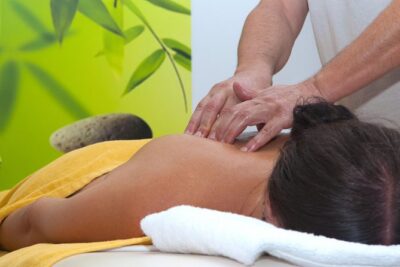 Singles’ Aromatherapy Massages