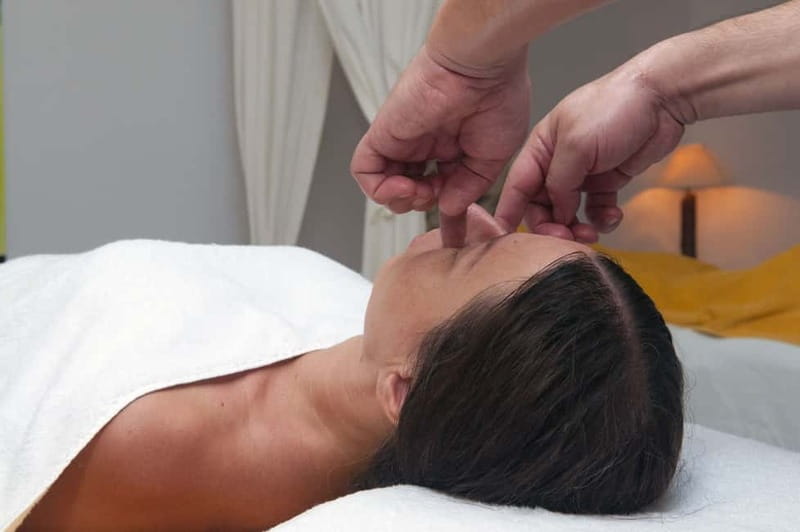 Akrotiri: Singles' Aromatherapy Massages - Who this is for, and who should skip it