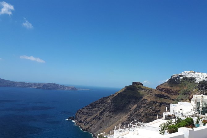 Amazing sightseeing in Santorini 2022 - Drivers who make the day feel personal, not just scheduled