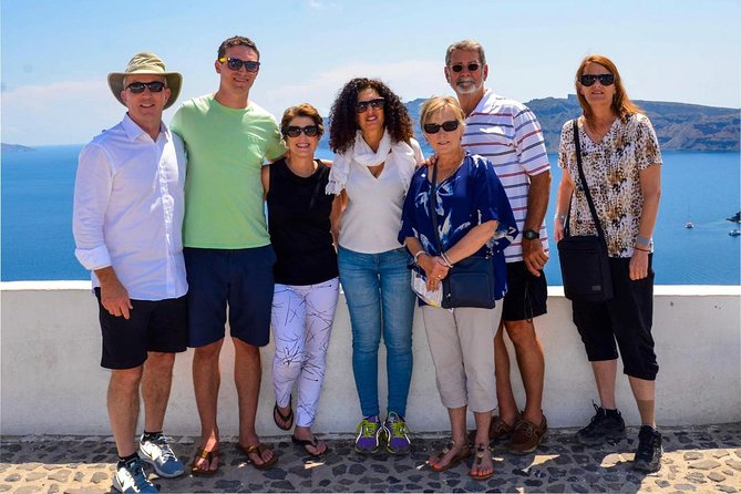 Aroma of Santorini:Private Half Day Sightseeing with wine tasting - Oia main streets, cave houses, and Agios Theodori