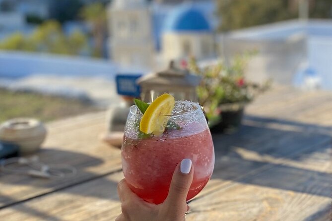 Authentic Greek food tapas and wine tasting - Cave village - Comfort and timing: a realistic way to fit it into a Santorini day