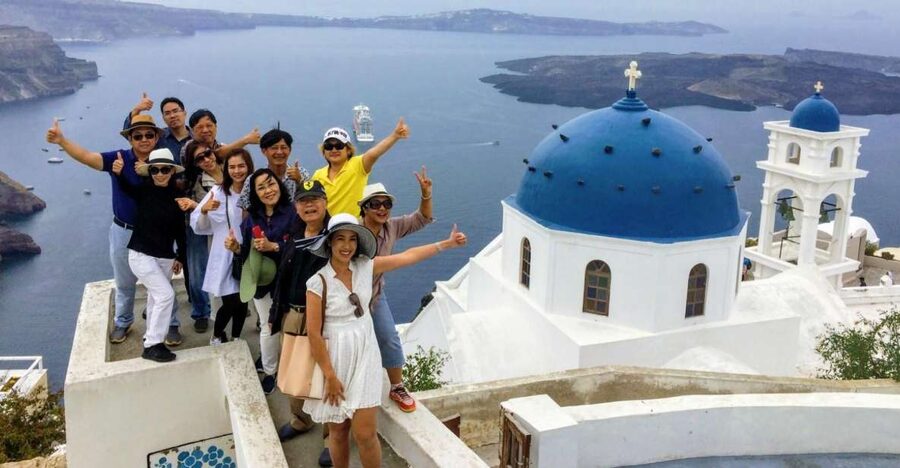 Best of Santorini Full-Day Private Guided Tour - How pickup in Thera shapes your whole day