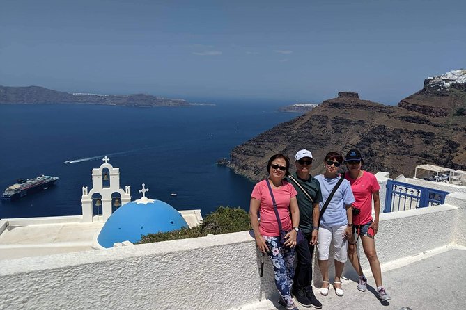 Best of Santorini Highlights Private 5 Hours Tour - Megalochori, the Old Village Stop That Breaks the Photo Loop