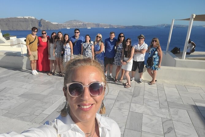 Best of Santorini in 4 Hours – Private Local Experience - Key highlights at a glance