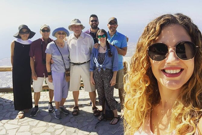 Best of Santorini Sightseeing Guided Tour 5h - Pickup, Group Size, and the Real Value of Paying for a Guide