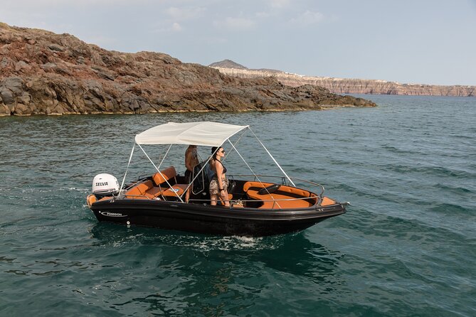Boat Rental in Santorini License Free - License-Free Control From Vlichada: What That Really Changes for Your Day