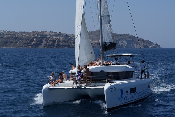 Caldera Cruise with Swim Stops, BBQ on board and drinks! - Who this cruise suits best (and who should think twice)