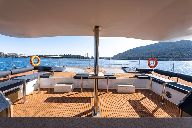 Comfort Max Catamaran Caldera Cruise with BBQ and Drinks - Pickup, parking, and getting to the boat on time