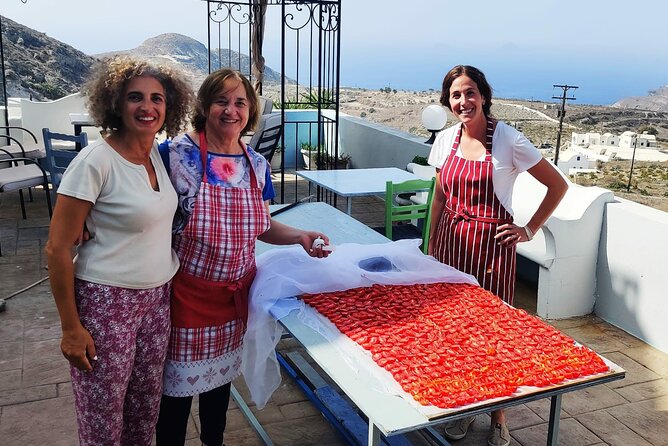 Cooking Class and Wine Tasting in Santorini - Akrotiri and Litsa’s taverna welcome: chilled wine or ouzo first