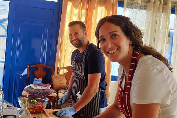 Cooking Class and Wine Tasting in Santorini - What’s on the menu, and how the wine fits in