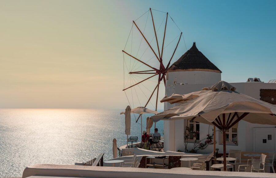 Crete: Santorini 1 Day Cruise - Guides and Language Support: A Small Detail With Big Payoff
