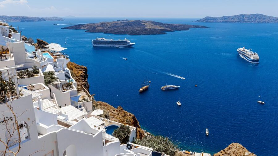 Crete: Santorini 1 Day Cruise - Food, Museums, and the Extra Costs You Should Plan For