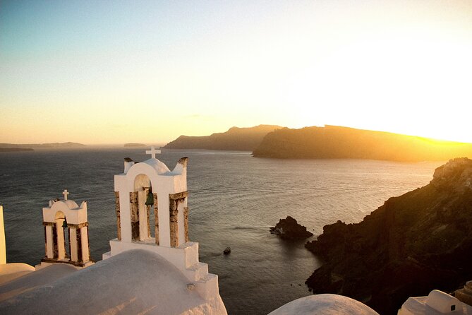 Discovering Santorini : A 3-Hour Private Highlights Tour - Stop 4, Oia for 90 minutes: alleys, shops, and blue-domed church photos