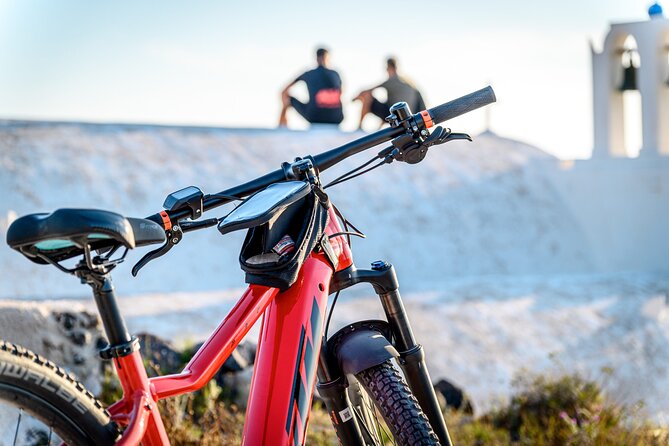 E-Bikes Rental in Santorini - Key highlights at a glance