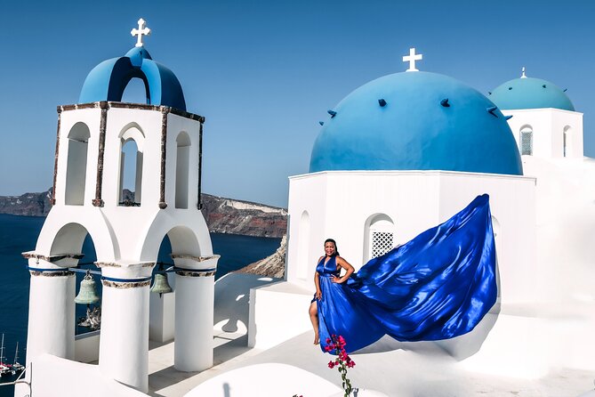Exclusive Santorini Flying Dress Photoshoot with Pickup - Photo Output: Unedited Files, Edited Sets, and High-Res Retouching