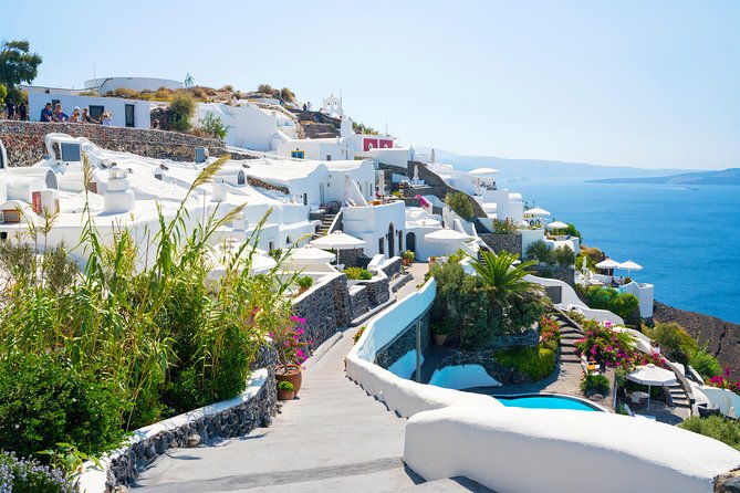 Explore Santorini with a Local - 4 Hours Private Tour - Oia, your free time stop, and how to use it