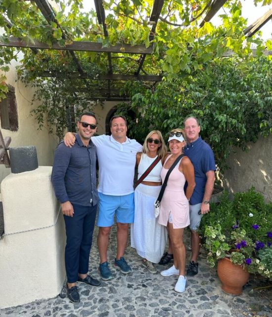 Exploring Santorini: 4 Hours Best of Santorini - A 4-hour Santorini loop that hits the best of the island