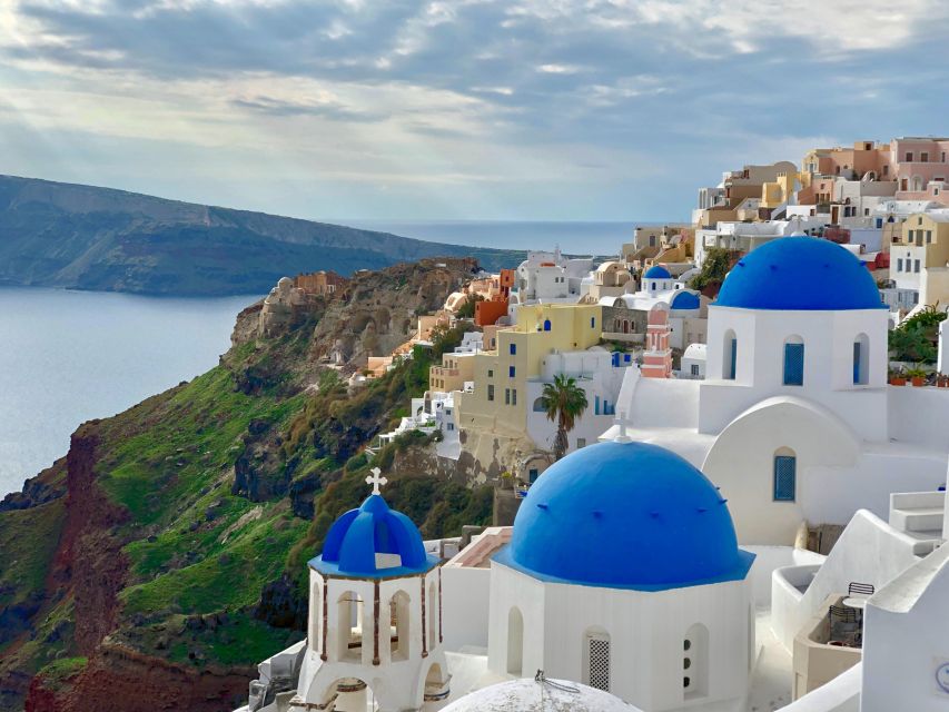 Exploring Santorini: 4 Hours Best of Santorini - Red Beach and Perissa black sand: two volcanic moods in one day