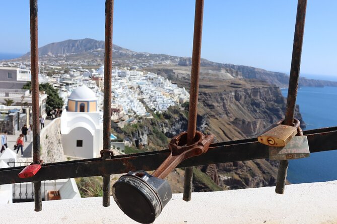 Fira Walking Tour: Explore Top Sights & Hidden Gems - Stop 2: Panoramic View Fira, where you learn how to see the caldera