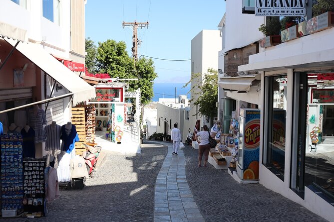 Fira Walking Tour: Explore Top Sights & Hidden Gems - Stop 4: Three Bells of Fira, the iconic silhouette with breathing room