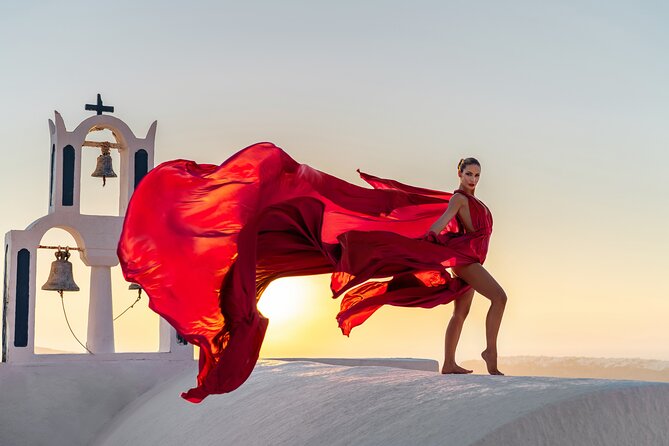 Flying Dress Photoshoot in Santorini by Flying Dress Photo © - The One-Hour Shoot, How the Team Gets You From Nervous to Photogenic