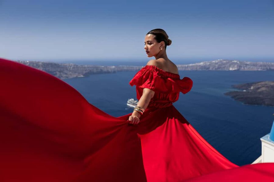 Flying Dress Santorini - Why This Flying Dress Santorini Session Works