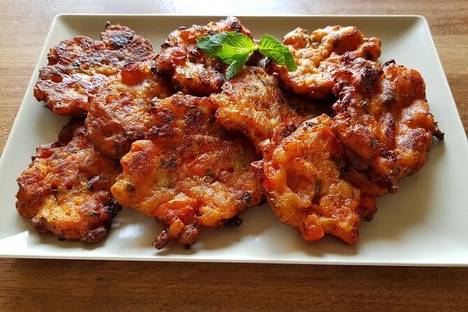 Greek Cuisine Cooking Class in Santorini with Recipes and Wine - Cooking flow at the restaurant: your turn, their guidance