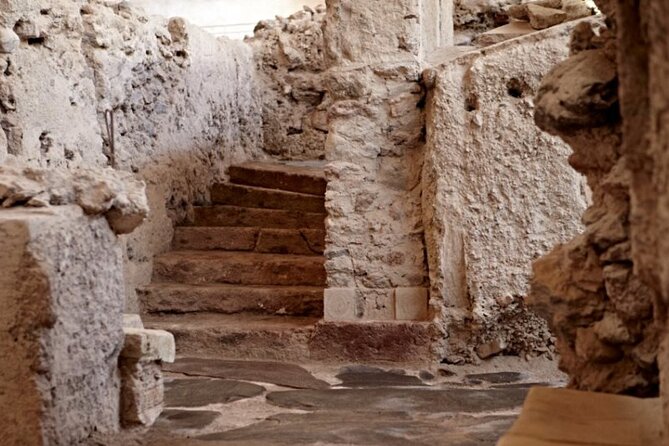 Guided Tour to the Akrotiri Archaeological Site in Santorini - Transfers and Your Starting Point in Fira