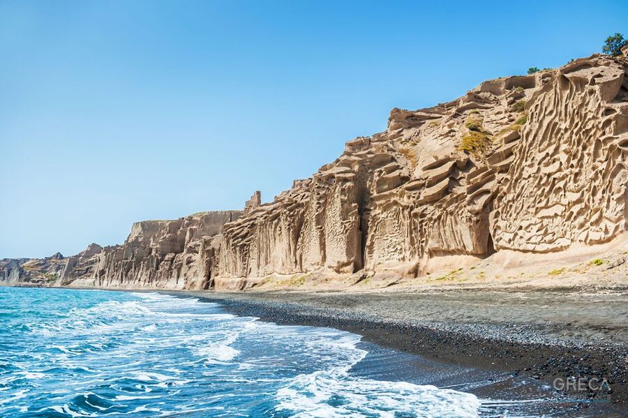 Half-Day Private Experience to Santorini Beach - Vlichada break time: guided wandering plus free time and shopping