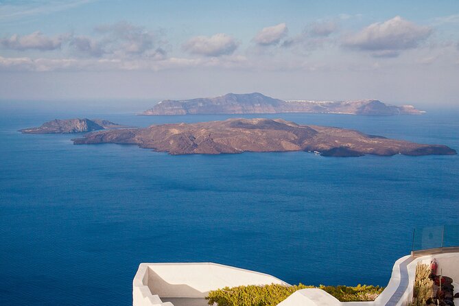 Half Day Santorini Highlights Private Tour - Classic Oia energy, timed to help you breathe