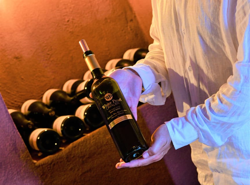 Imerovigli: Premium Wine Tasting with Caldera and Sea Views - White Pearl Cavalieri in Imerovigli, why the views do the talking
