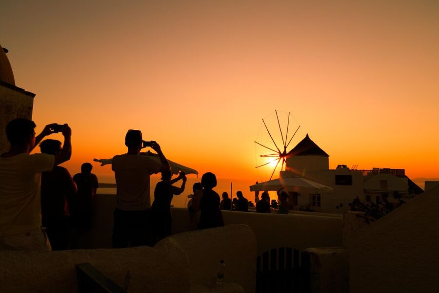 Oia Sunset Daily Tour - How This Oia Sunset Tour Fits Into a Santorini Day