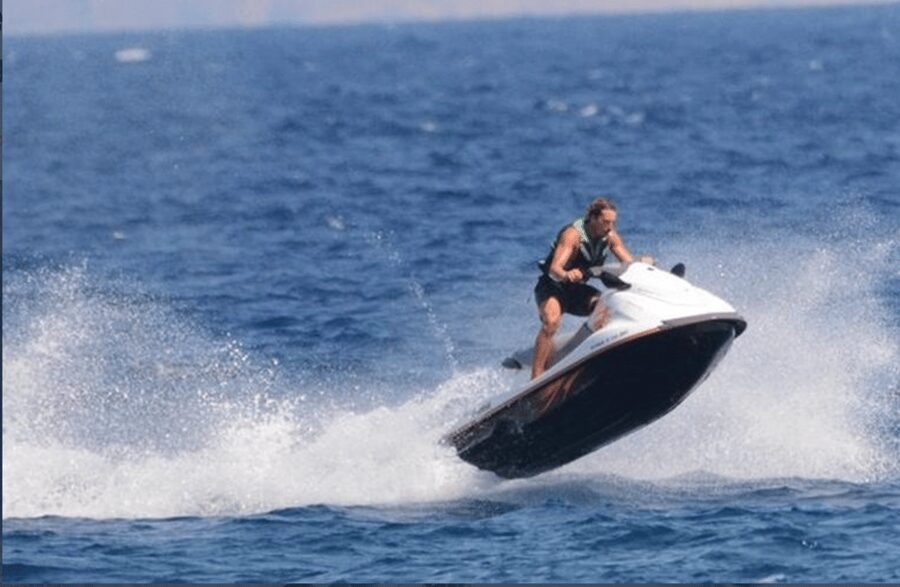 Perissa: Santorini Jet Skiing, Tubing, and Kayaking Package - Perissa and Perivolos: why this part of Santorini works for watersports
