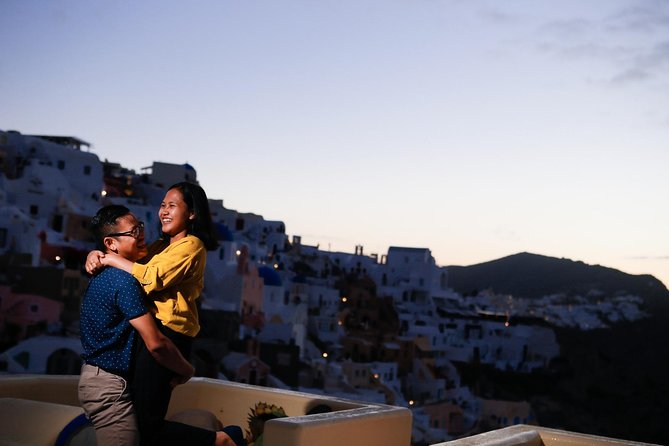 Personal Travel and Vacation Photographer Tour in Santorini - Timing, crowds, and weather: how to get results that look effortless
