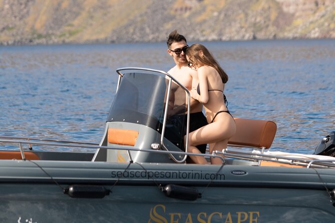 Private Cruise Luxury Self Drive Boat - Explore the best spots - Included snacks and water, plus what you may need to bring