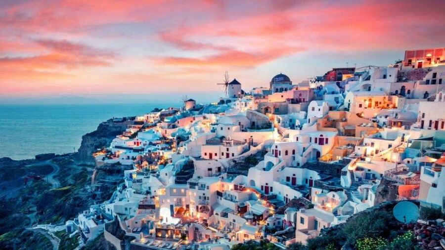 ~ Private full day Santorini road tour ~ - Red Beach and the color show you can’t fake