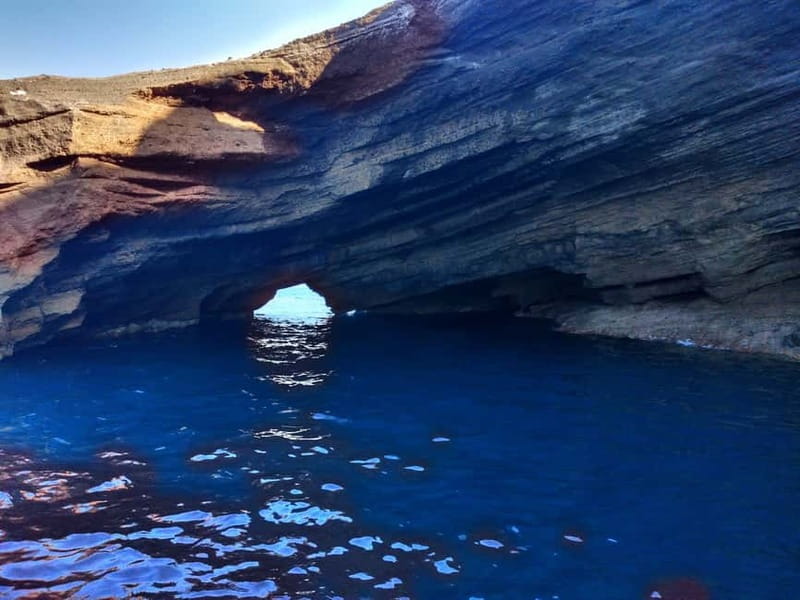 Private, fully customizable cruise in Santorini's caldera - Your 3-hour caldera plan, from Thira volcano views to swim stops