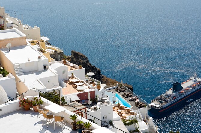 Private Half day - Best of Santorini and Wine Tasting tour - Profitis Ilias and Pyrgos Kallistis for higher views and old-capital feel