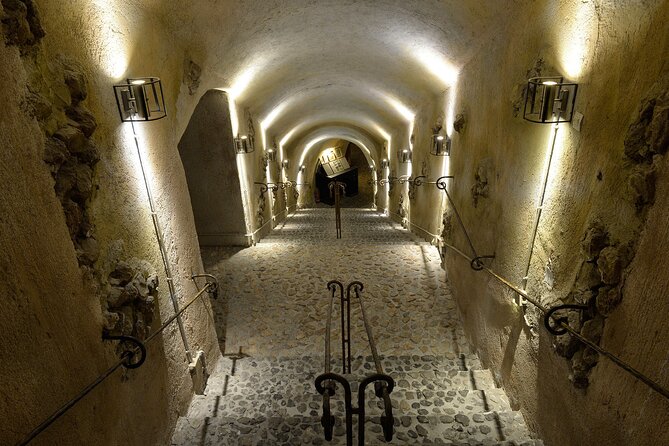 Private Half Day Tour with Wine Tasting in Santorini - Prophet Ilias Monastery: A Higher Start With a Calmer Atmosphere