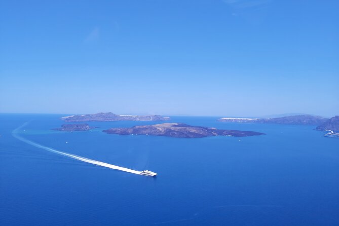 Private Helicopter Tour Santorini 20 minutes - up to 4 passengers - Key Things I’d Watch For