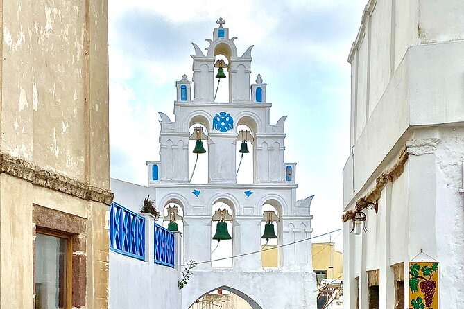 Private Highlights tour: Discover Santorini Like a Local - Stop 2: Imerovigli, Cliffside Calm Over Crowd Energy